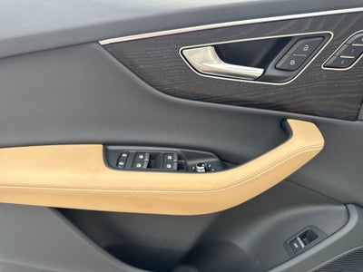 2025 Audi Q7 Prestige