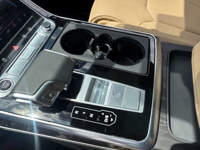 2025 Audi Q7 Prestige