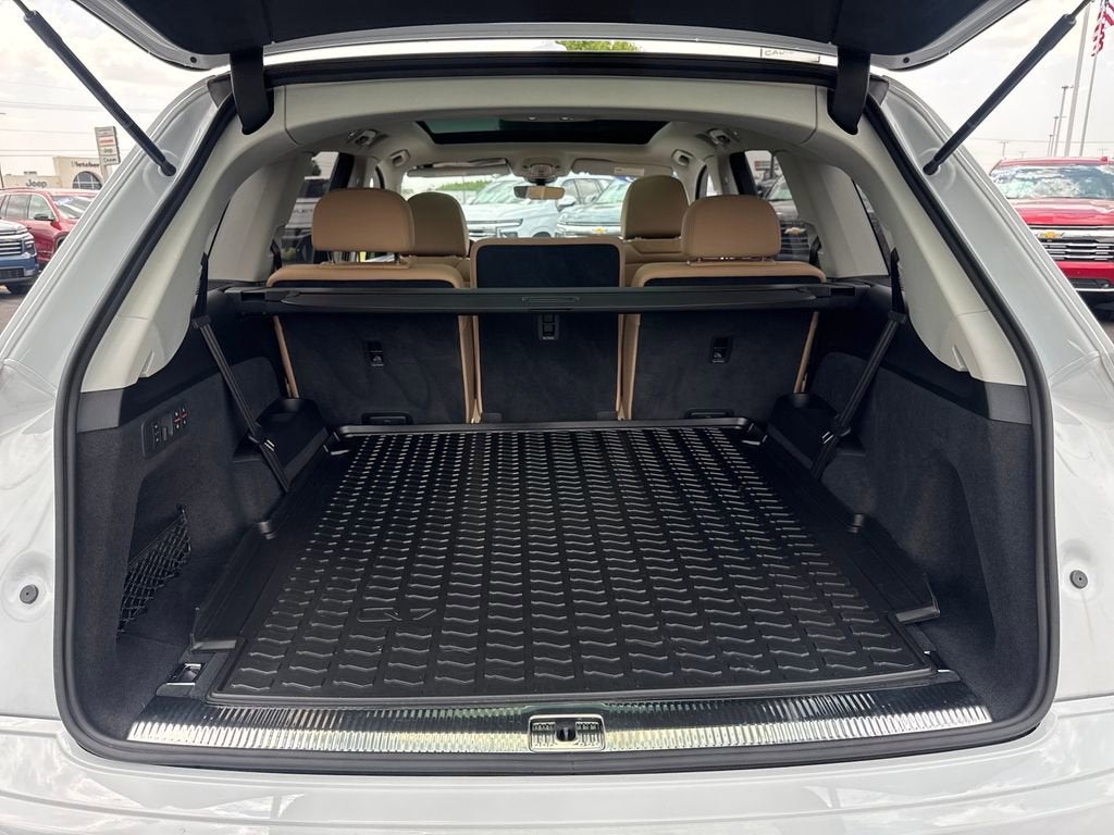 2025 Audi Q7 Prestige