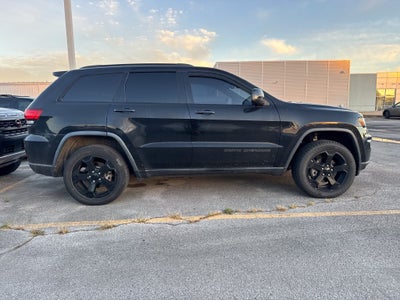 2018 Jeep Grand Cherokee Laredo