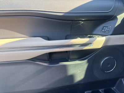 2022 Ford Expedition Max XLT