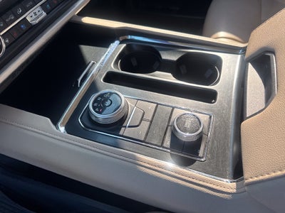 2022 Ford Expedition Max XLT