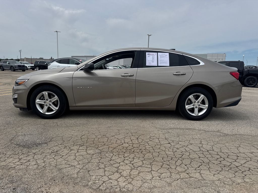 2022 Chevrolet Malibu LS 1LS