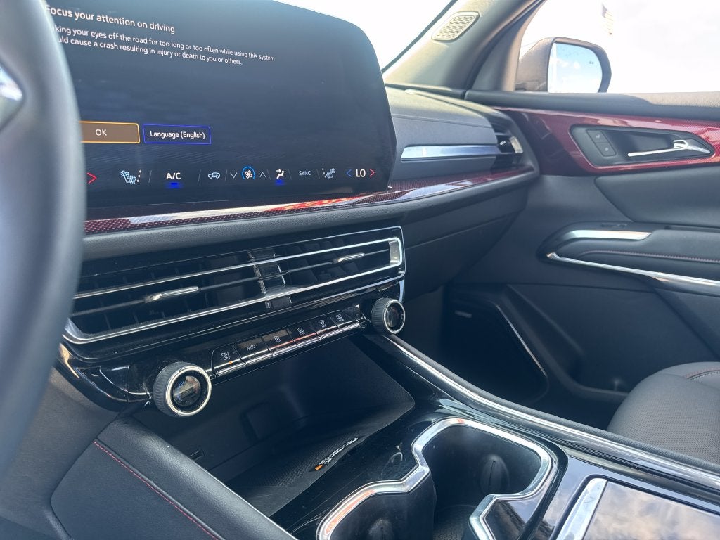 2024 Chevrolet Traverse Z71