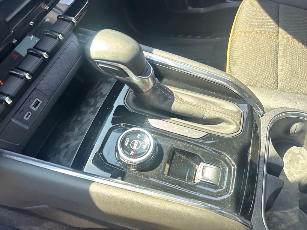 2024 GMC Canyon AT4