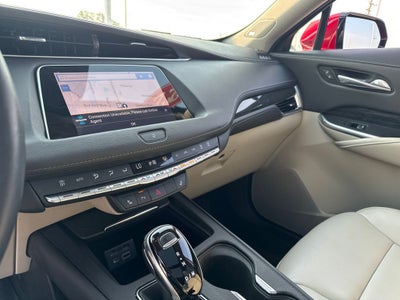 2022 Cadillac XT4 Premium Luxury