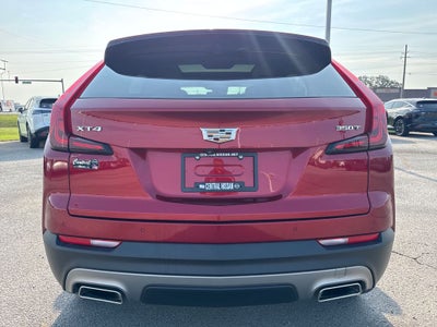 2022 Cadillac XT4 Premium Luxury