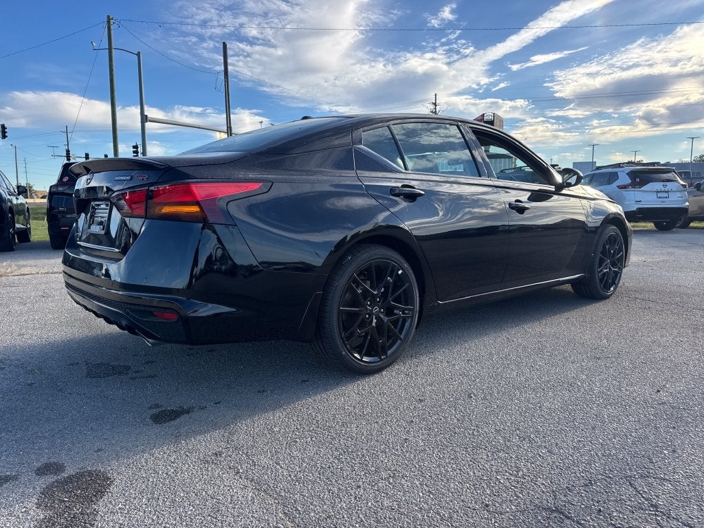 2026 Nissan Altima SR Midnight Edition®