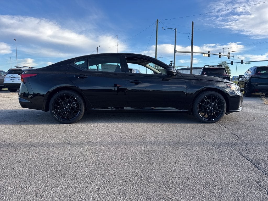 2026 Nissan Altima SR Midnight Edition®