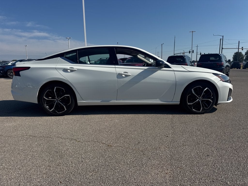 2026 Nissan Altima 2.5 SR