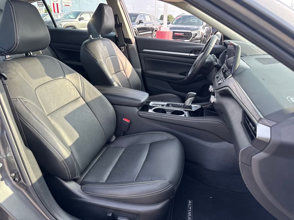 2025 Nissan Altima 2.5 SL