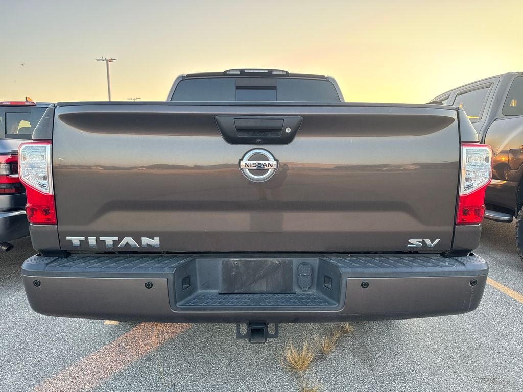 2018 Nissan Titan SV