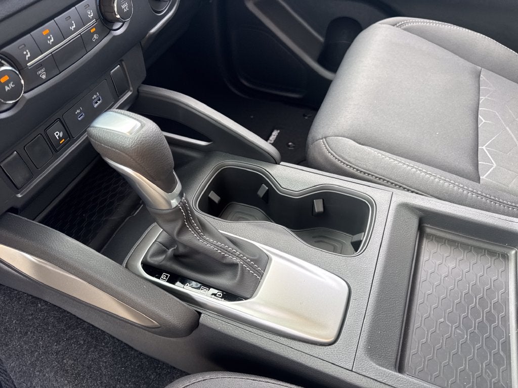 2027 Nissan Frontier Crew Cab SV