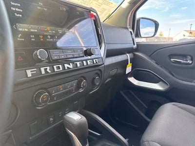 2027 Nissan Frontier Crew Cab SV