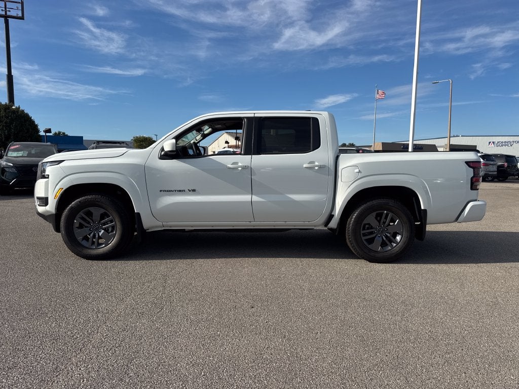 2027 Nissan Frontier Crew Cab SV