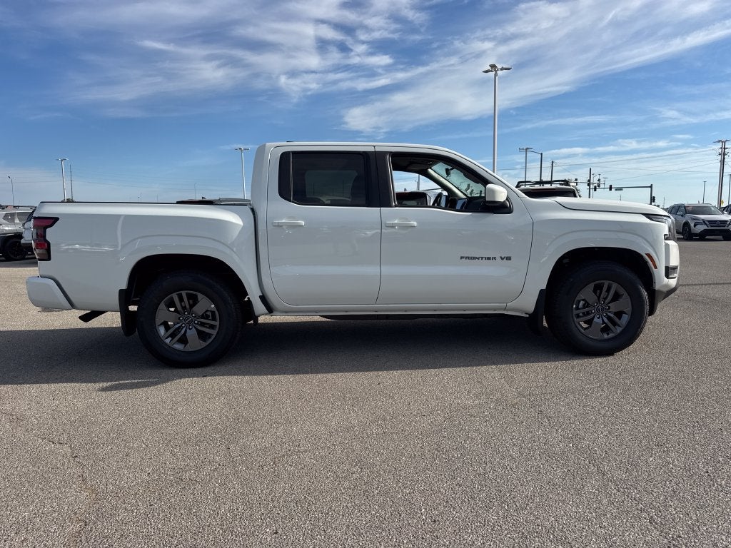 2027 Nissan Frontier Crew Cab SV