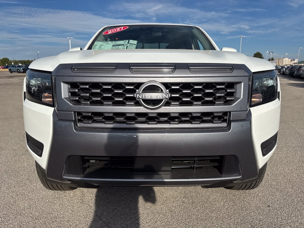 2027 Nissan Frontier Crew Cab SV