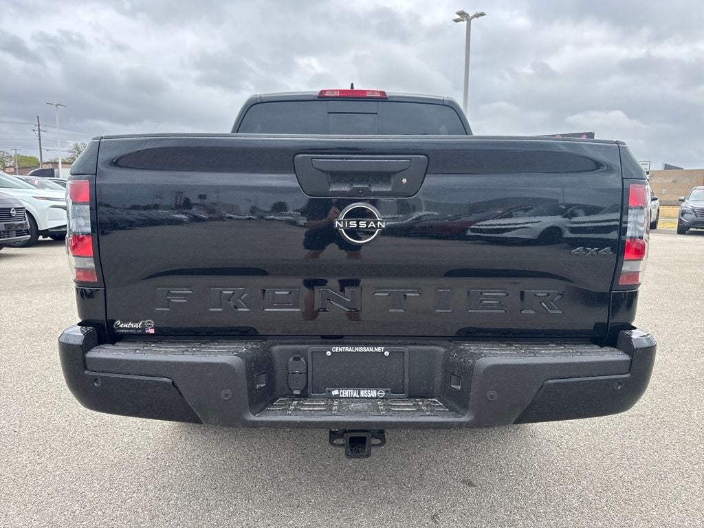 2026 Nissan Frontier Crew Cab SV