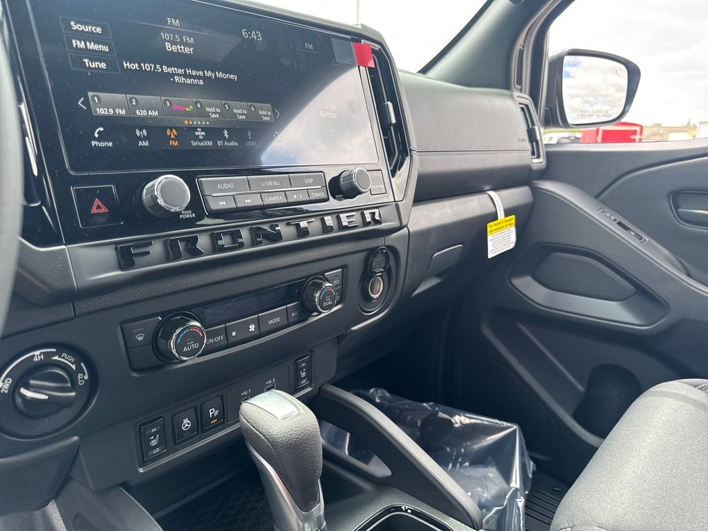 2026 Nissan Frontier Crew Cab SV
