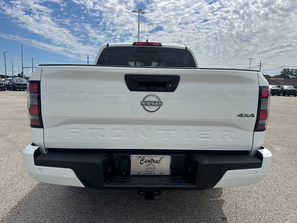 2026 Nissan Frontier Crew Cab SV
