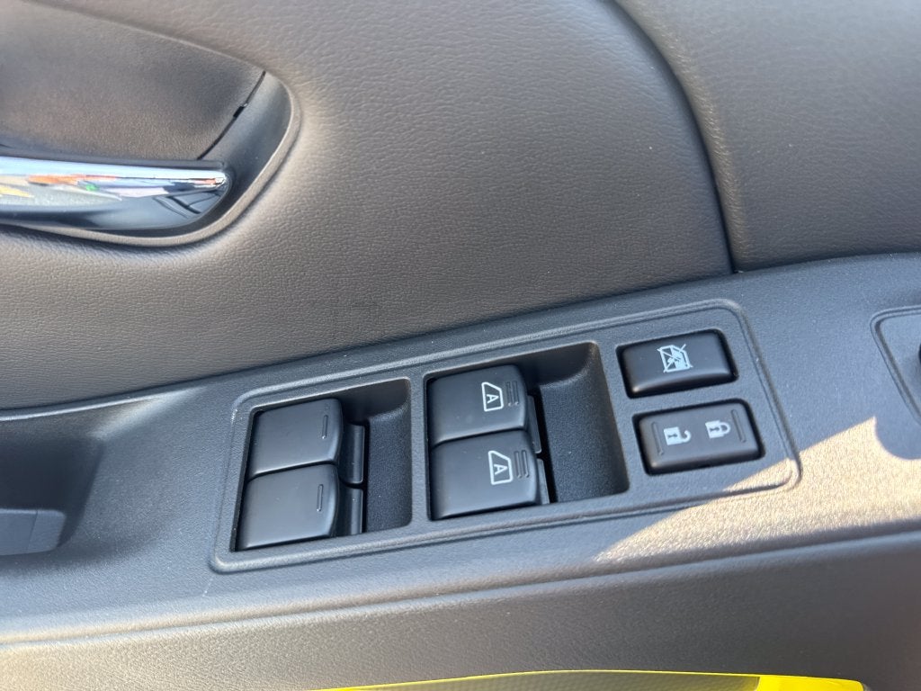 2027 Nissan Frontier Crew Cab SV