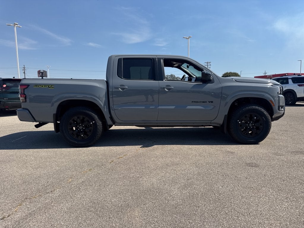 2027 Nissan Frontier Crew Cab SV