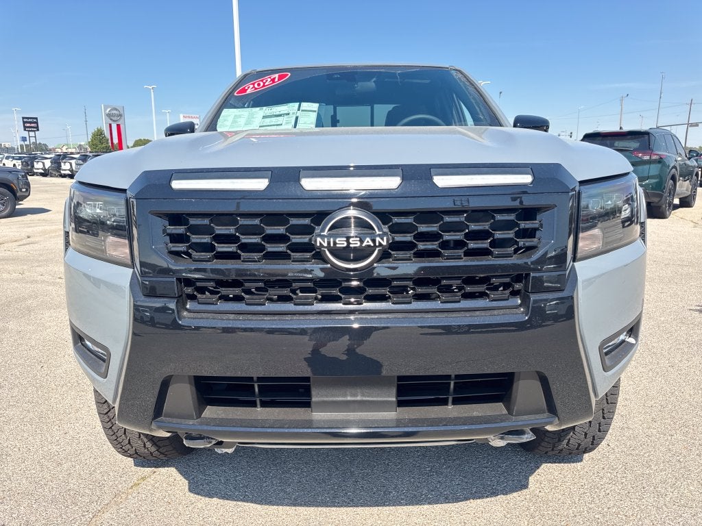 2027 Nissan Frontier Crew Cab SV