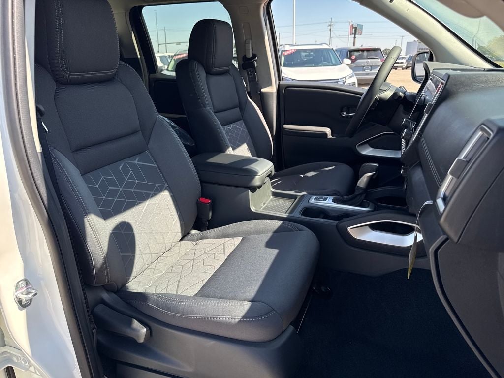 2026 Nissan Frontier Crew Cab SV