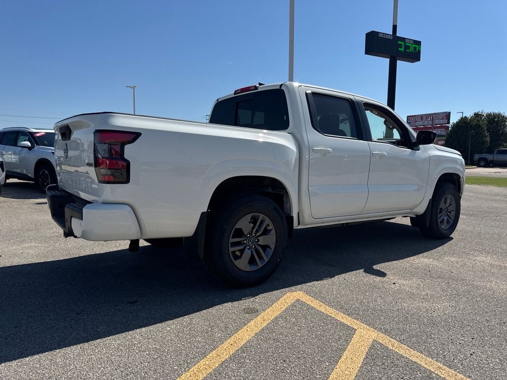 2026 Nissan Frontier Crew Cab SV