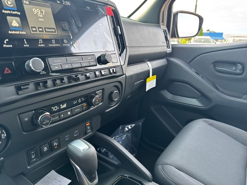 2026 Nissan Frontier Crew Cab SV