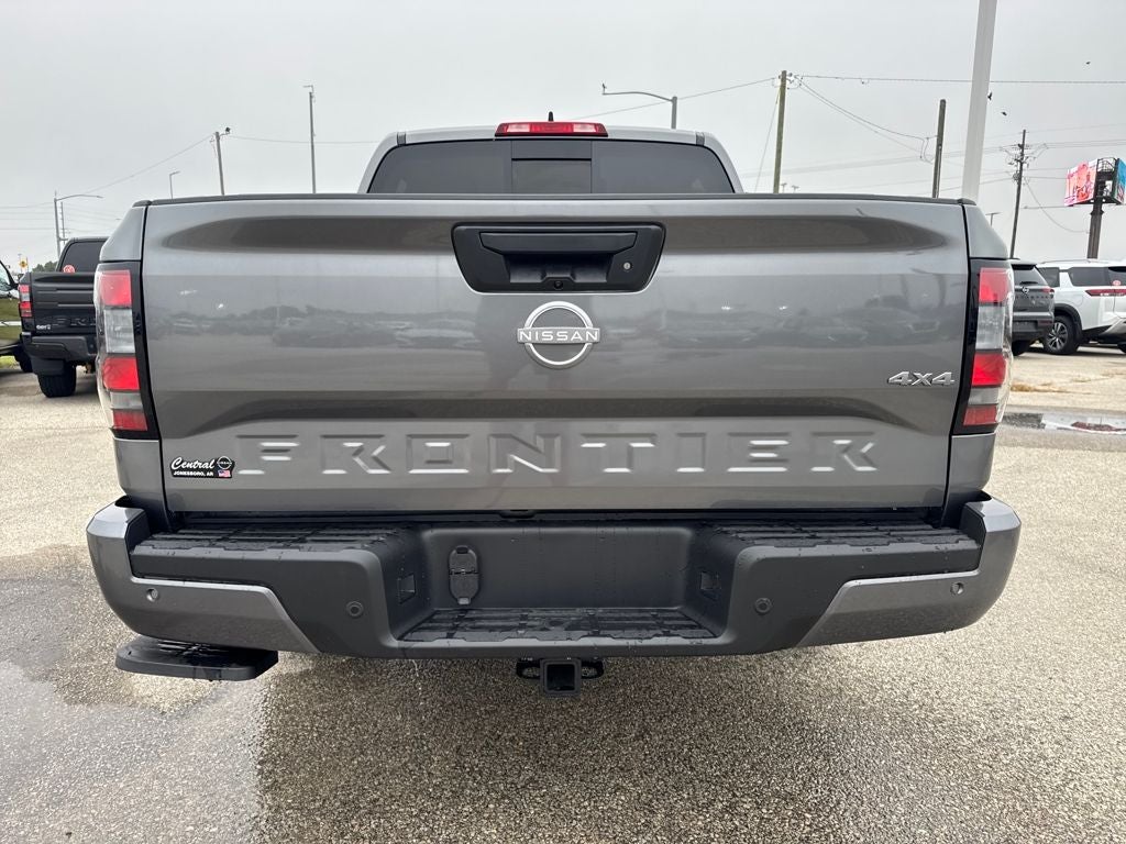 2026 Nissan Frontier Crew Cab SV