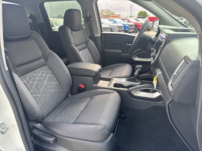 2026 Nissan Frontier Crew Cab SV