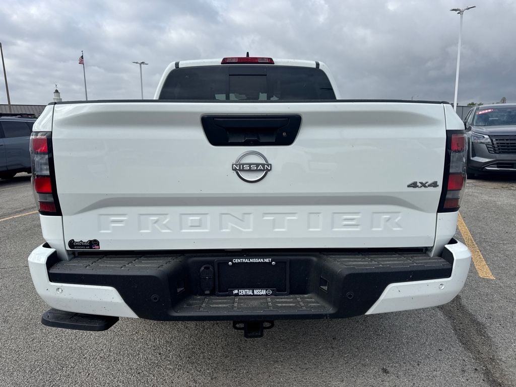 2026 Nissan Frontier Crew Cab SV