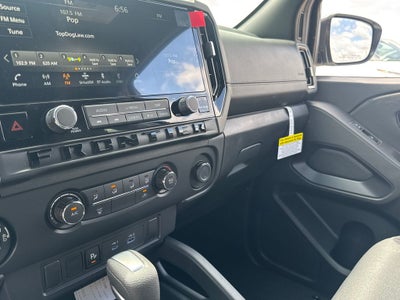 2026 Nissan Frontier Crew Cab SV