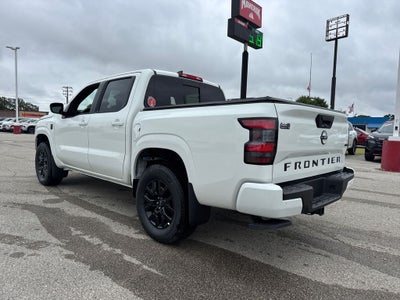2026 Nissan Frontier Crew Cab SV