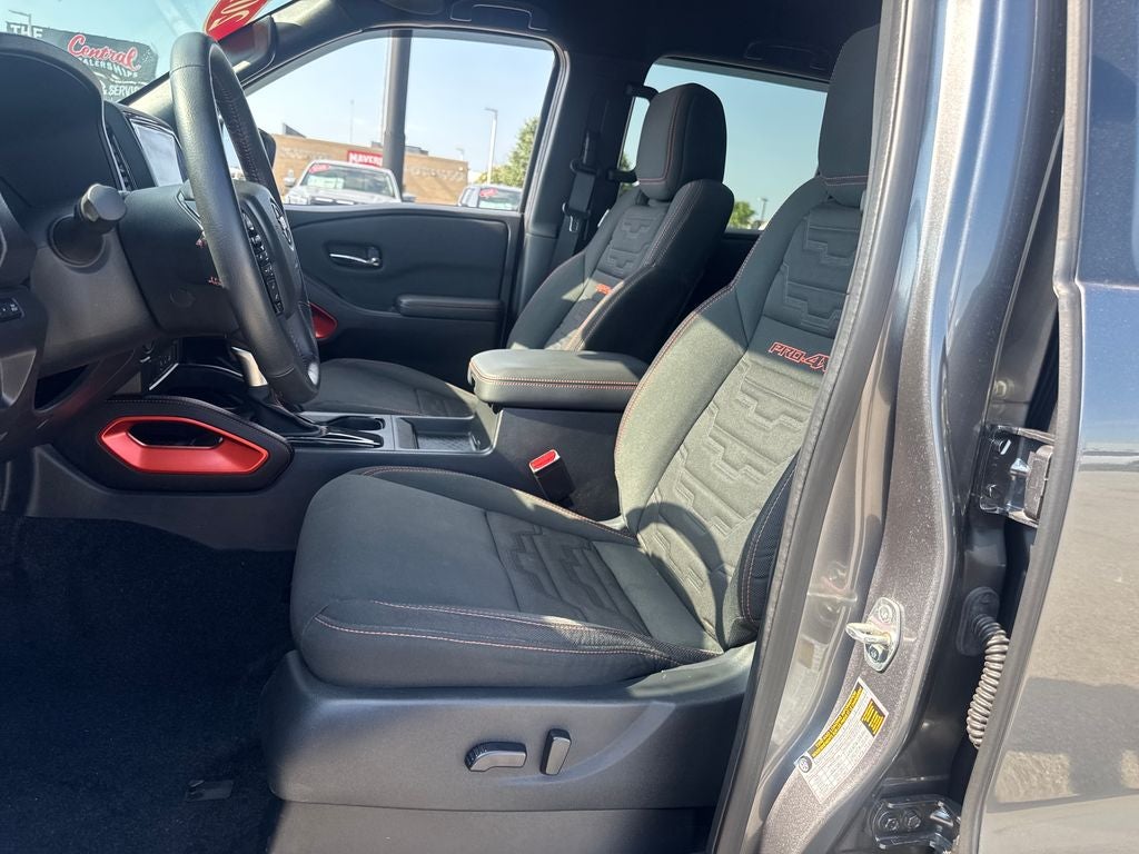 2024 Nissan Frontier PRO-4X