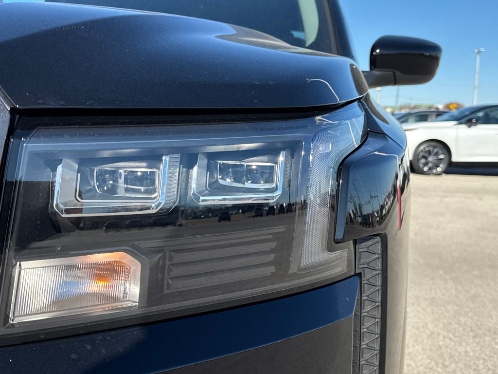 2026 Nissan Frontier Crew Cab SV