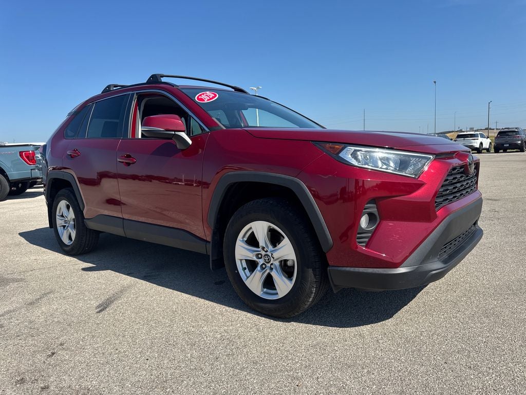 2020 Toyota RAV4 XLE