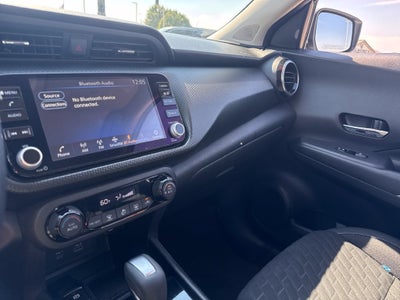 2022 Nissan Kicks SV