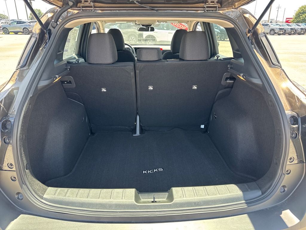 2026 Nissan Kicks S