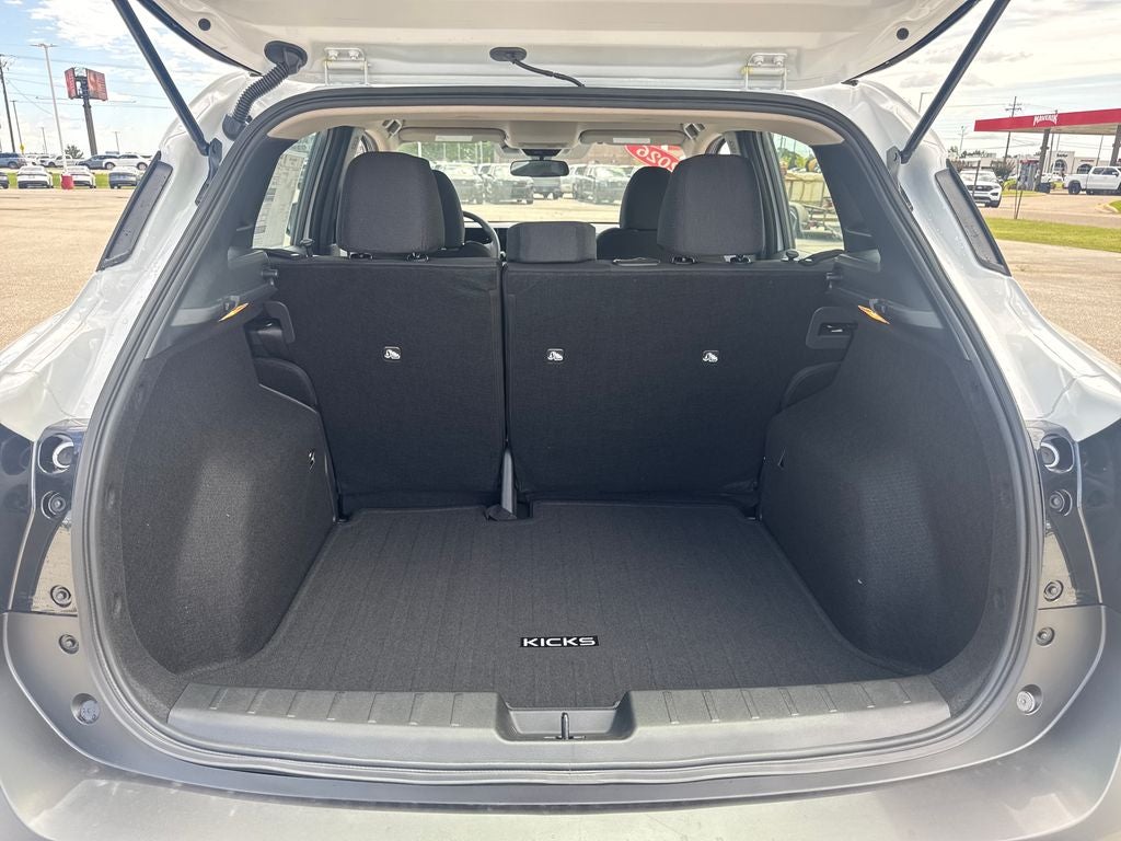2026 Nissan Kicks S