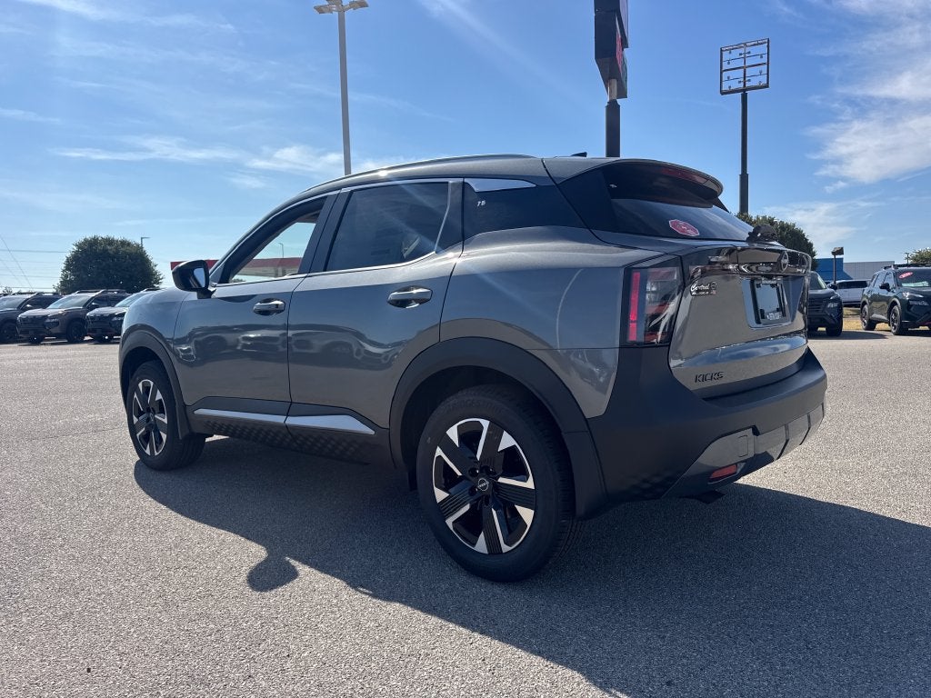 2027 Nissan Kicks SV