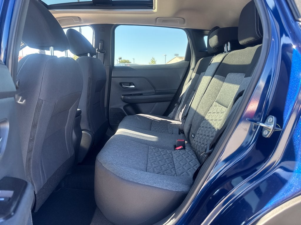 2027 Nissan Kicks SV