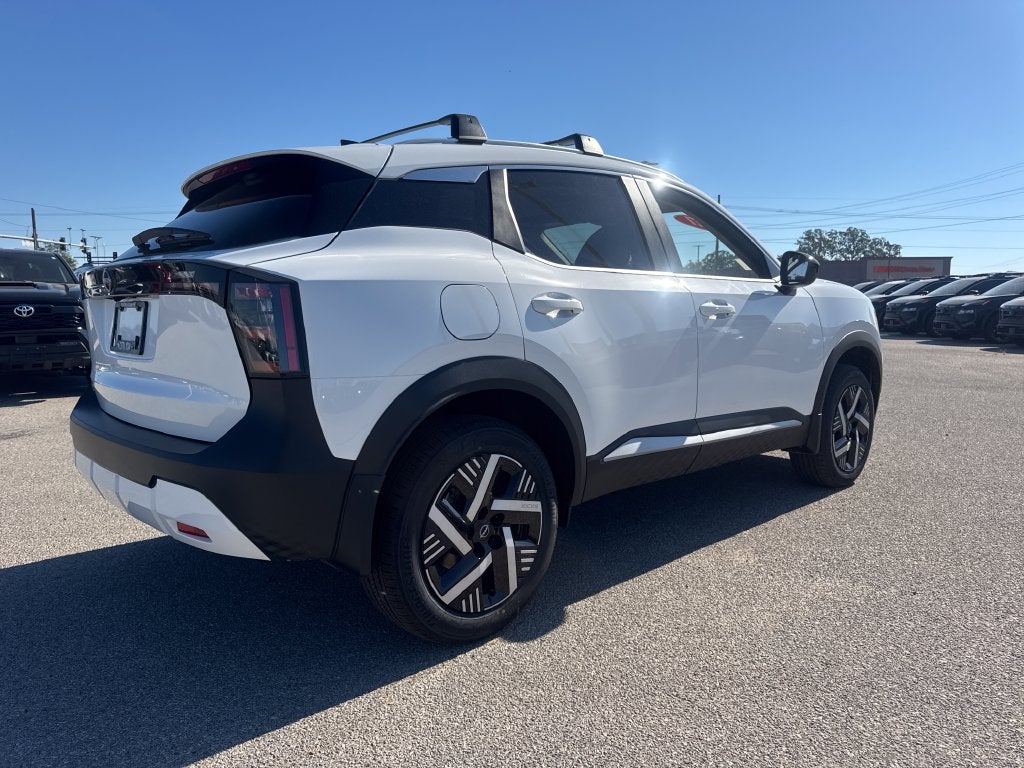 2027 Nissan Kicks SV