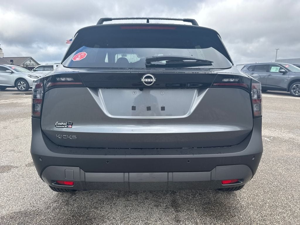 2026 Nissan Kicks SV