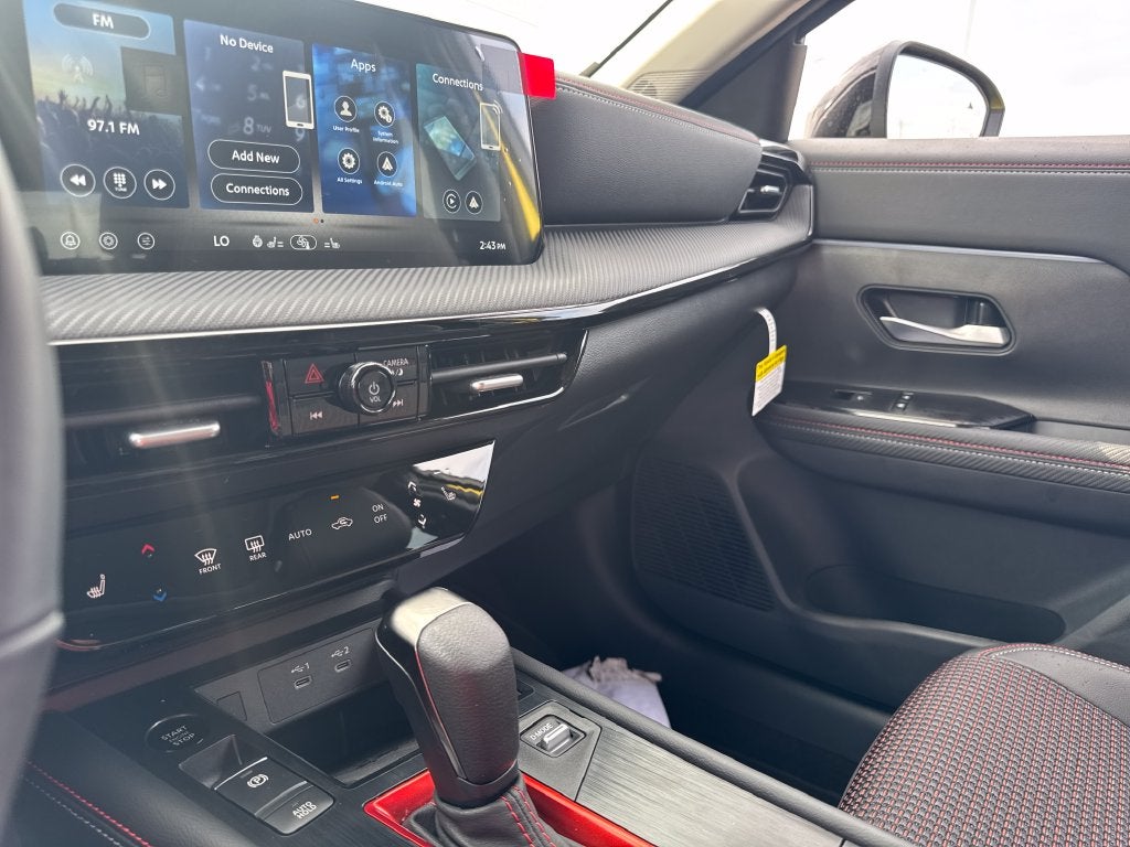 2027 Nissan Kicks SR