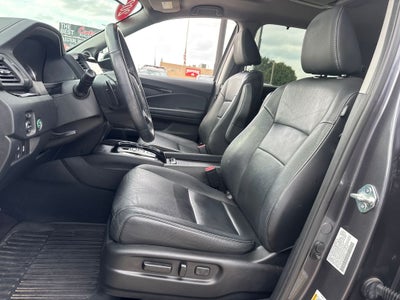 2022 Honda Pilot Touring 7 Passenger
