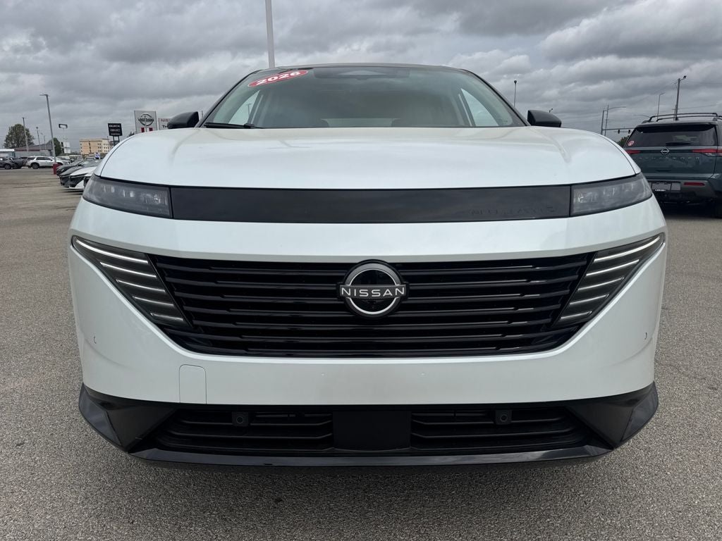 2026 Nissan N/A Platinum
