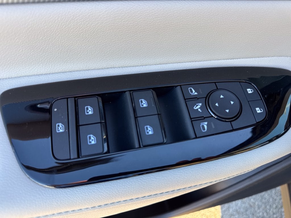 2027 Nissan Murano Platinum
