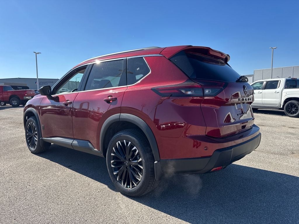 2026 Nissan Rogue Dark Armor™